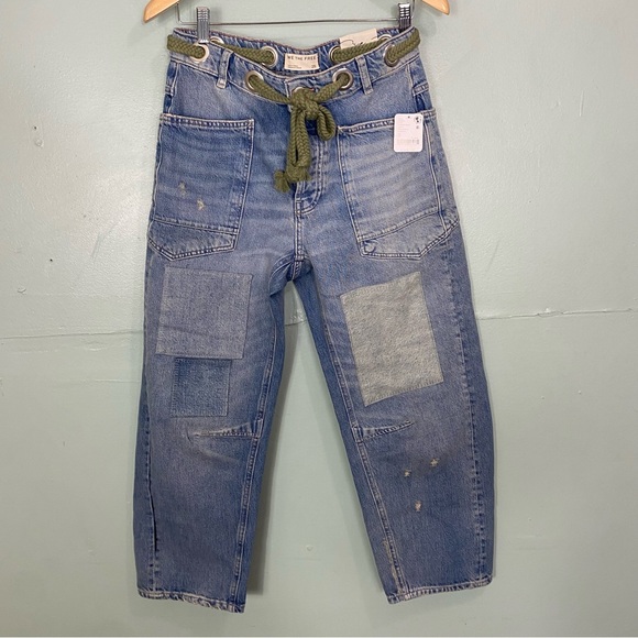 Free People We The Free Moxie Pull On Barrel Jeans Size 25 Blue Paint Splatter - Picture 2 of 5